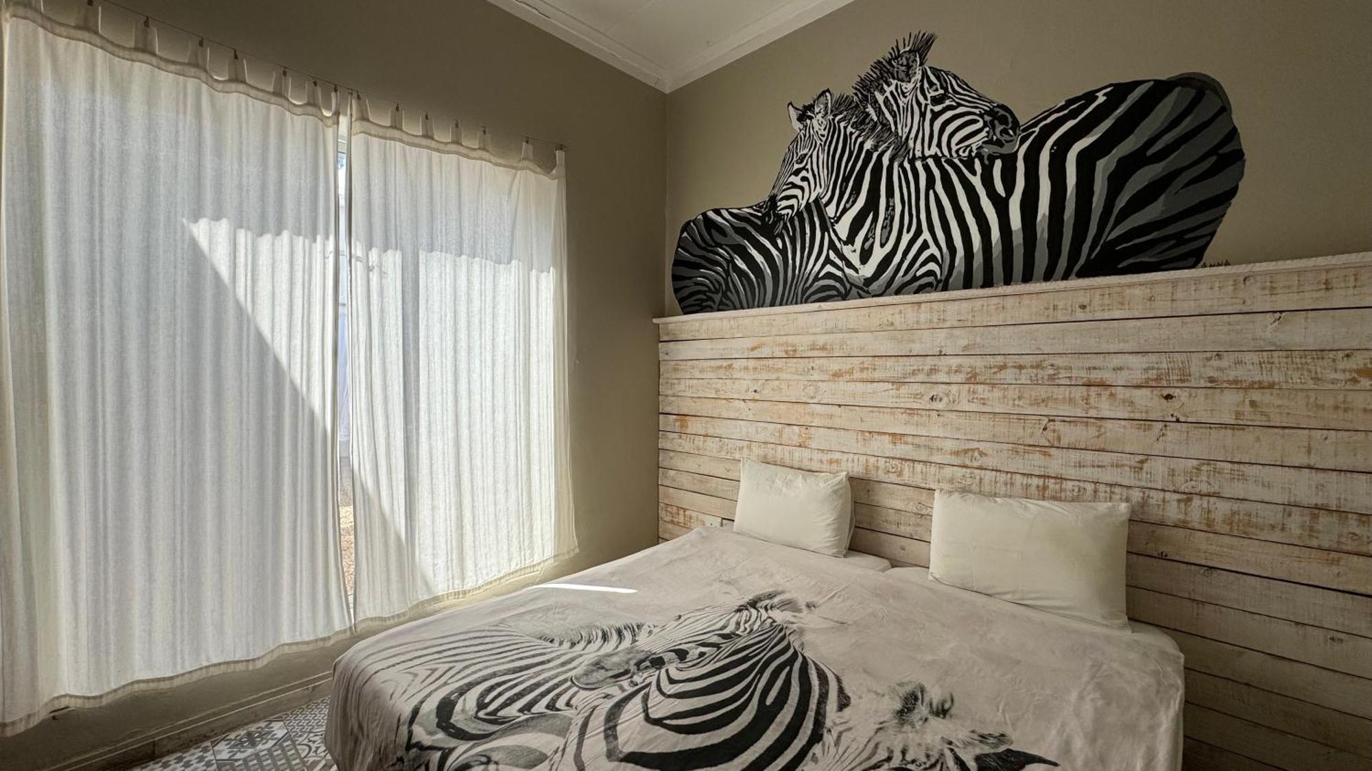Paradisegarden Backpackers Windhoek Buitenkant foto