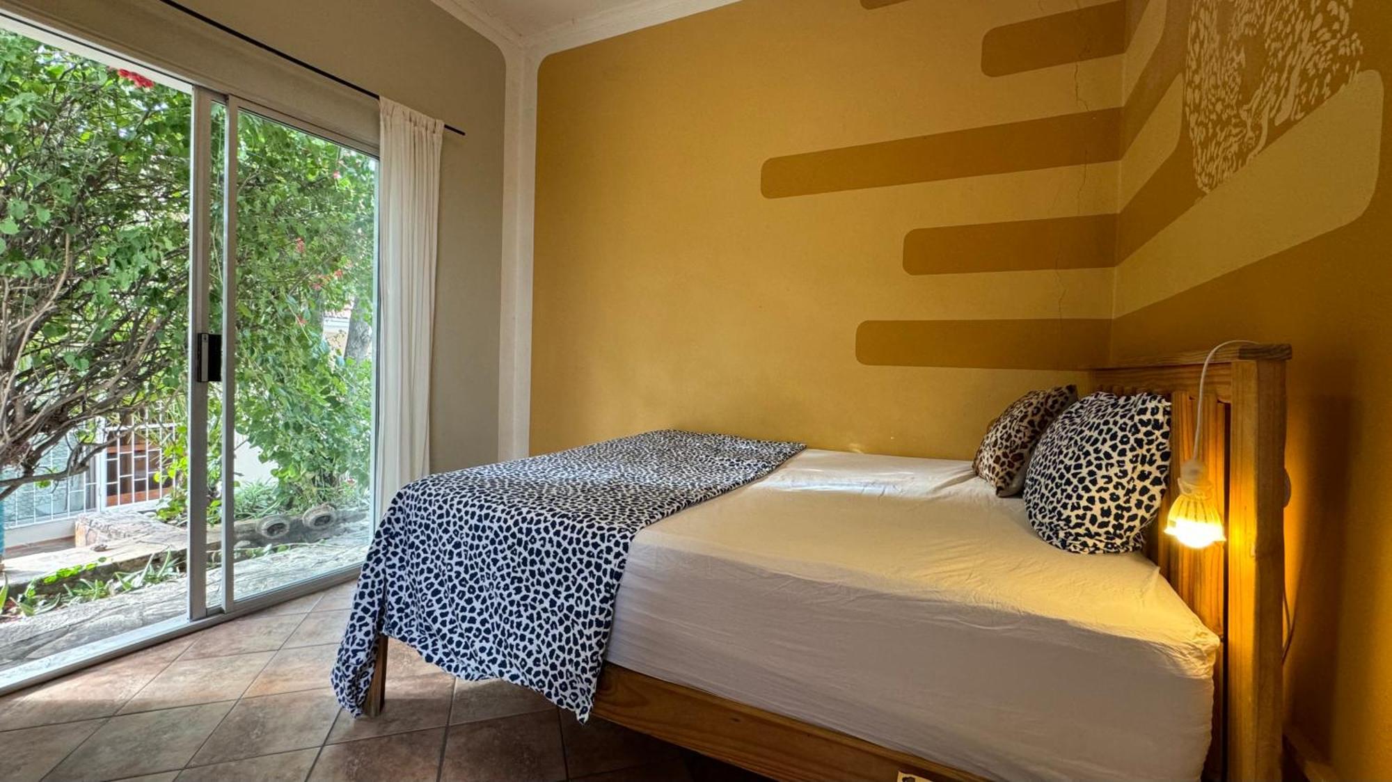Paradisegarden Backpackers Windhoek Buitenkant foto